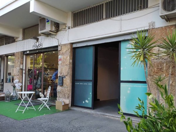 negozio in vendita a Roma in zona Giuliano Dalmata