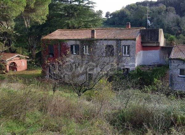 casa indipendente in vendita a Roma in zona Campo Marzio