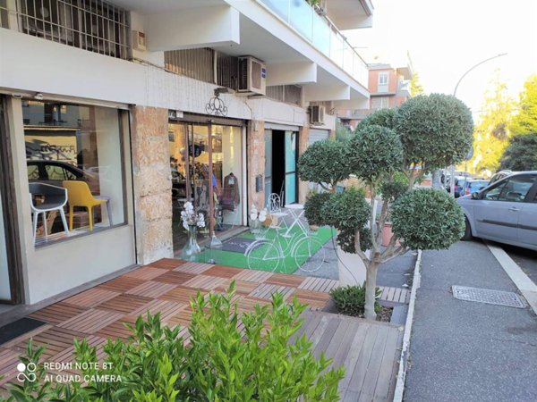 negozio in vendita a Roma in zona Giuliano Dalmata