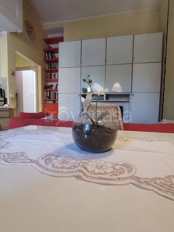 appartamento in vendita a Roma in zona Casal Morena