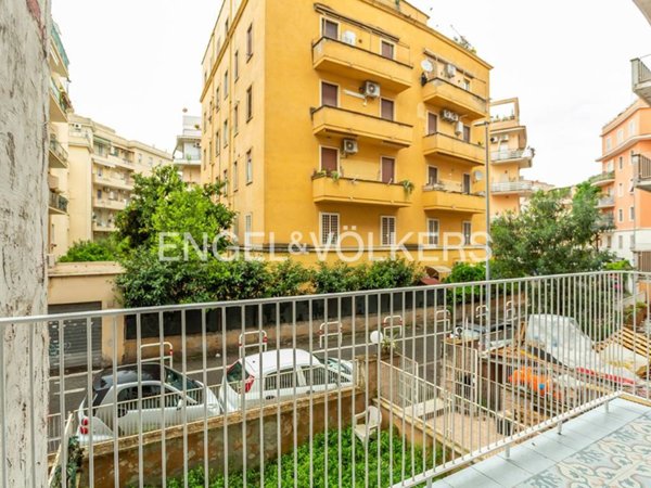 appartamento in vendita a Roma in zona Gianicolense