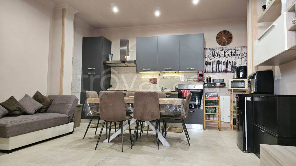 appartamento in vendita a Roma in zona Portuense