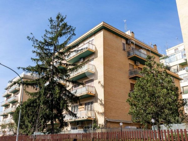 appartamento in vendita a Roma in zona Torrevecchia