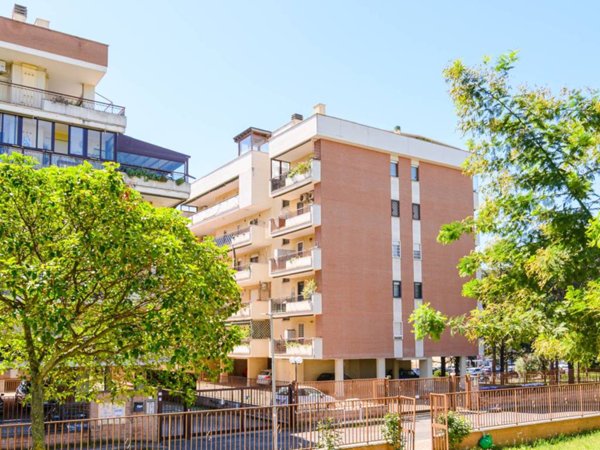 appartamento in vendita a Roma in zona Ponte Mammolo