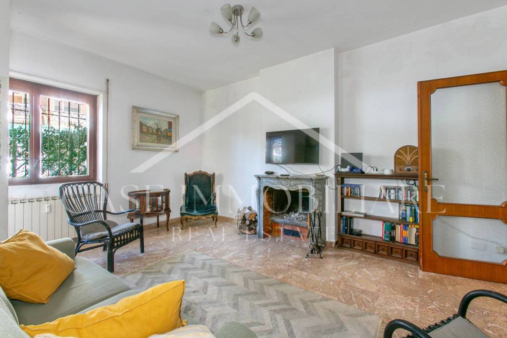 appartamento in vendita a Roma in zona Monte Sacro/Talenti