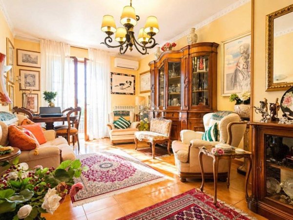 appartamento in vendita a Roma in zona Appio Claudio