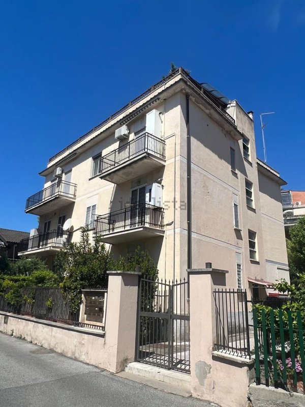 appartamento in vendita a Roma in zona Grottarossa