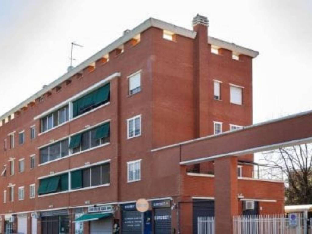 appartamento in vendita a Roma in zona Cinquina