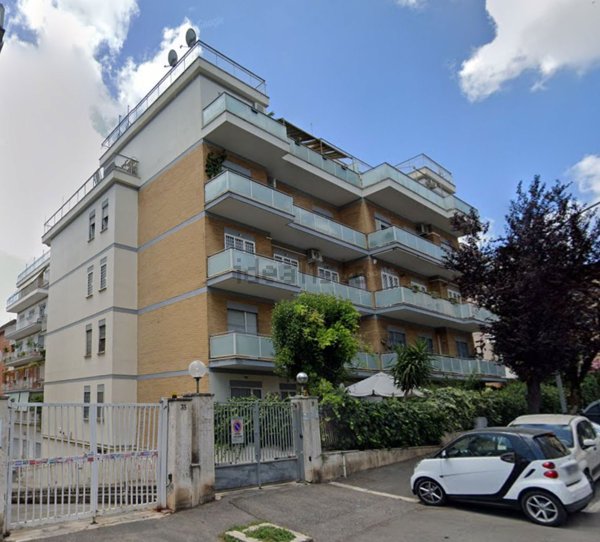 appartamento in vendita a Roma in zona Gianicolense