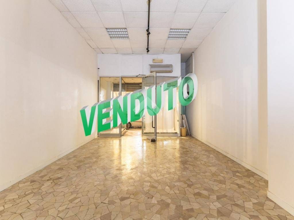negozio in vendita a Roma in zona Ludovisi/Sallustiano