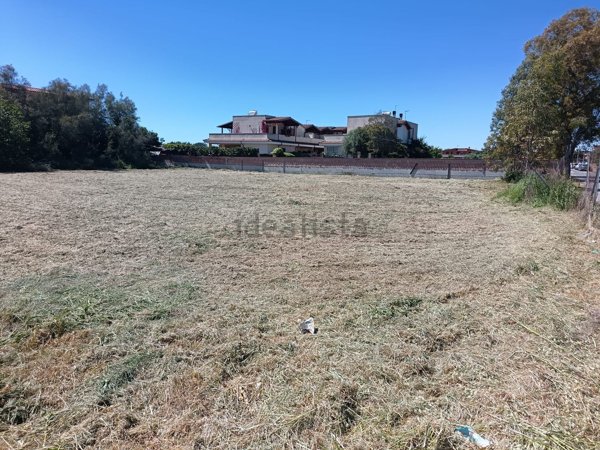 terreno edificabile in vendita a Roma in zona Piana del Sole