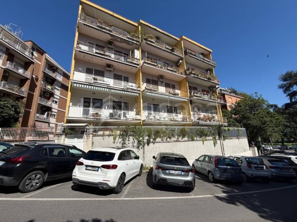 appartamento in vendita a Roma in zona Monte Sacro/Talenti
