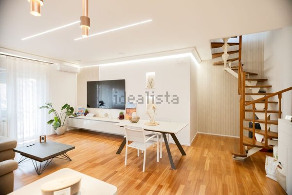 appartamento in vendita a Roma in zona Ostia