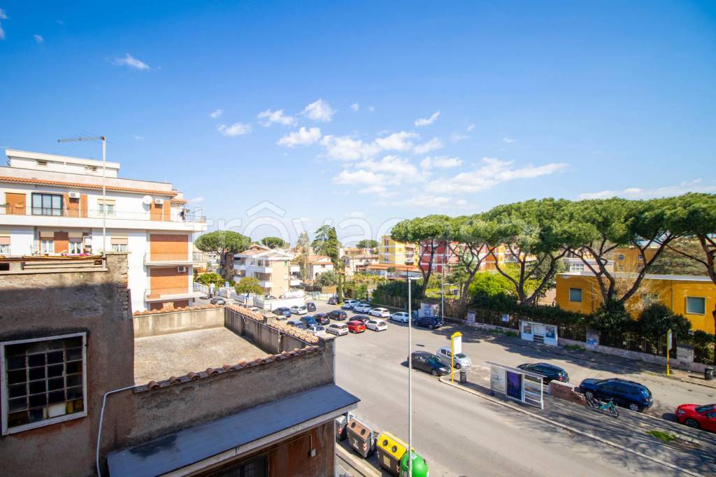 appartamento in vendita a Roma in zona Alessandrino