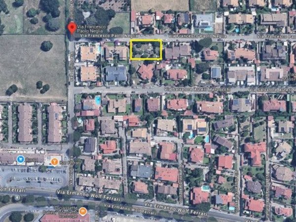 negozio in vendita a Roma in zona Infernetto
