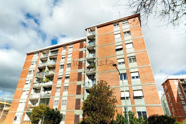 appartamento in vendita a Roma in zona Portuense