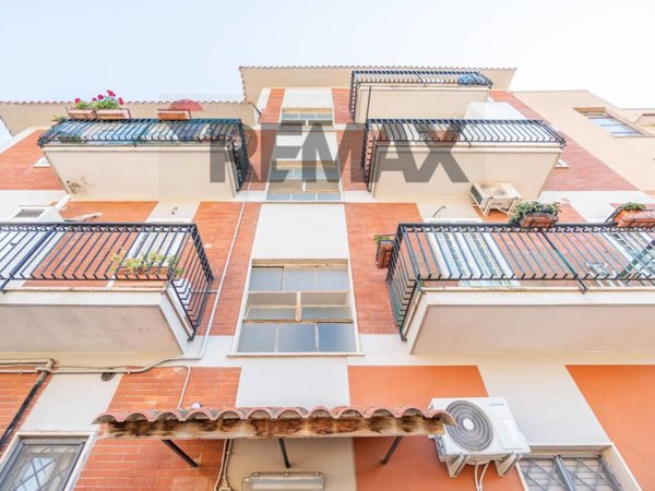 appartamento in vendita a Roma in zona Torre Maura