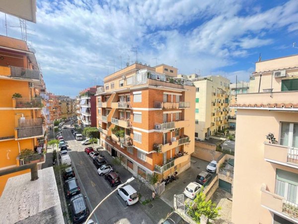 appartamento in vendita a Roma in zona Nomentano