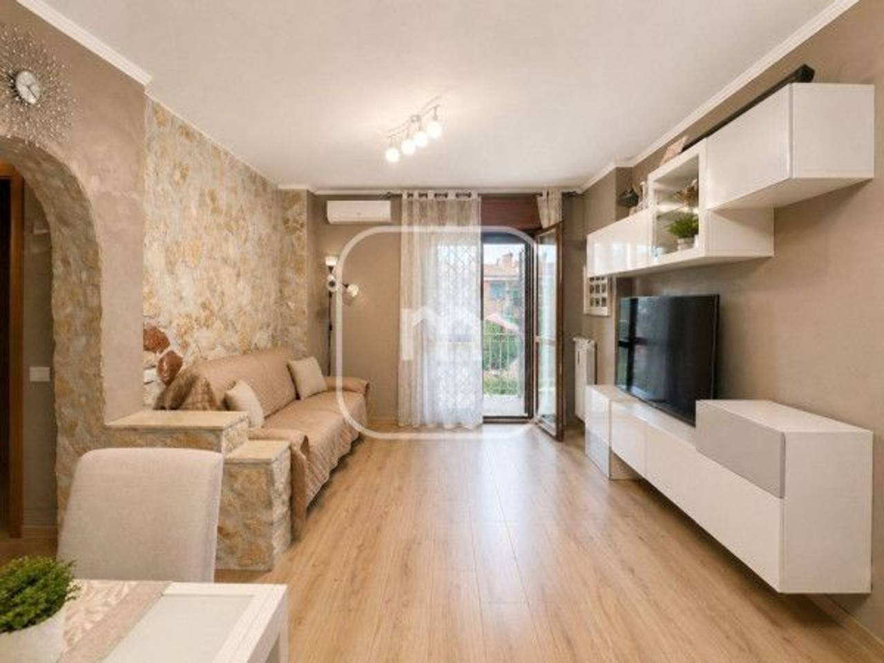 appartamento in vendita a Roma in zona Castelverde