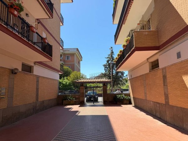 appartamento in vendita a Roma in zona Aurelio
