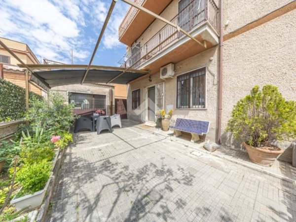 appartamento in vendita a Roma in zona Cinquina