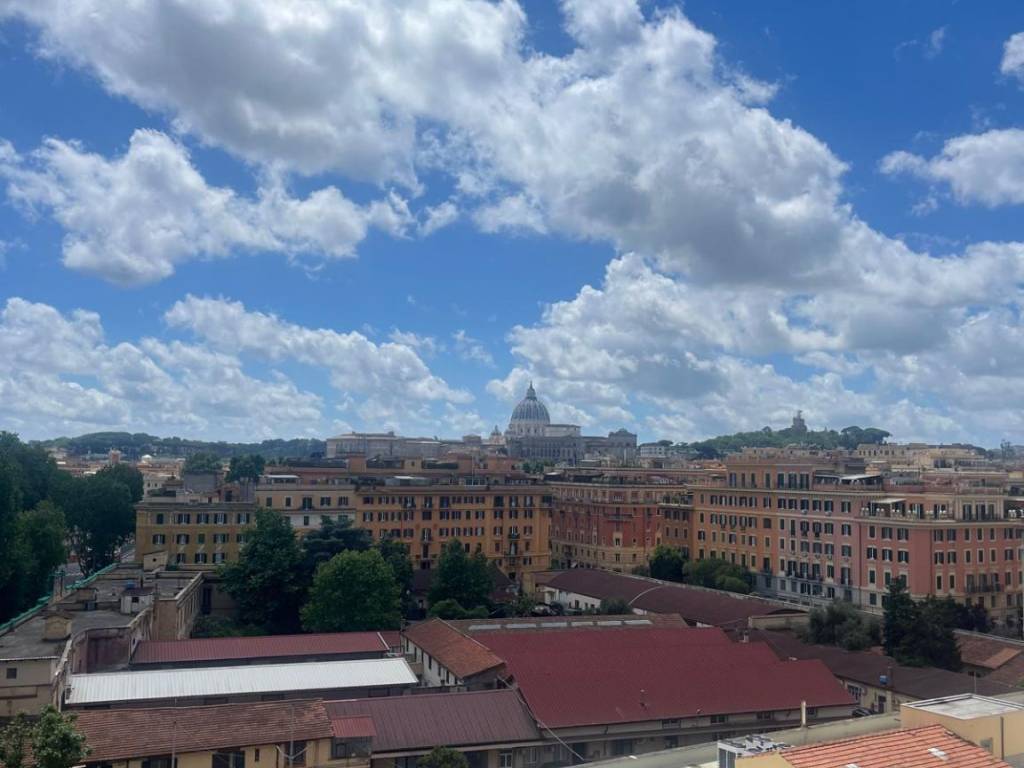 appartamento in vendita a Roma in zona Della Vittoria