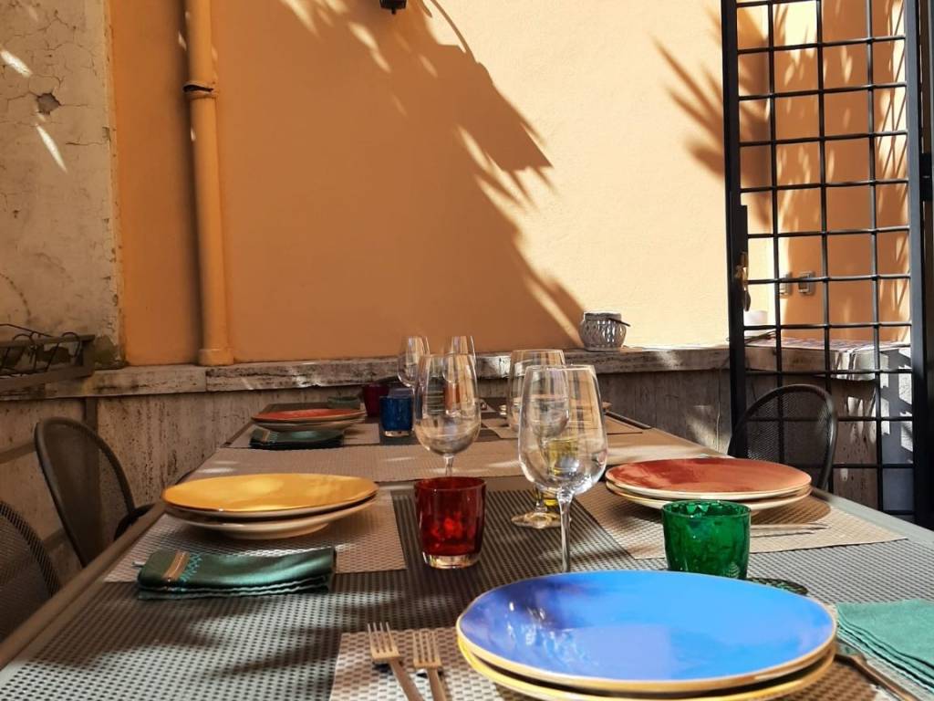 appartamento in vendita a Roma in zona Della Vittoria