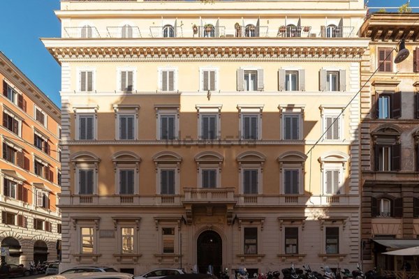 appartamento in vendita a Roma in zona Ludovisi/Sallustiano
