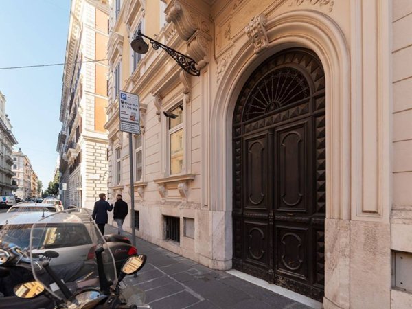 appartamento in vendita a Roma in zona Ludovisi/Sallustiano