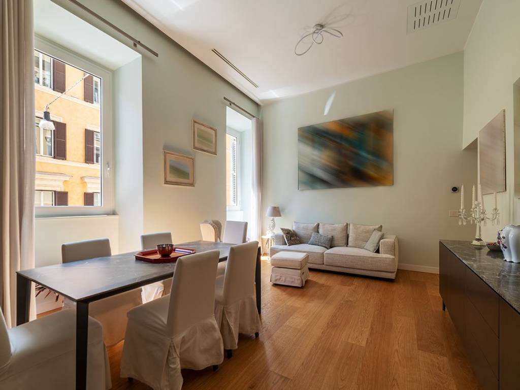 appartamento in vendita a Roma in zona Ludovisi/Sallustiano