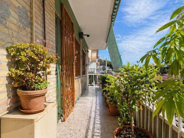 appartamento in vendita a Roma in zona Torrevecchia