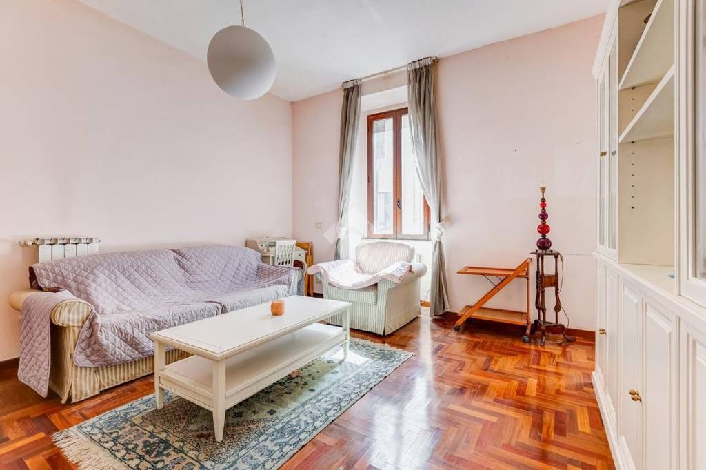 appartamento in vendita a Roma in zona Testaccio