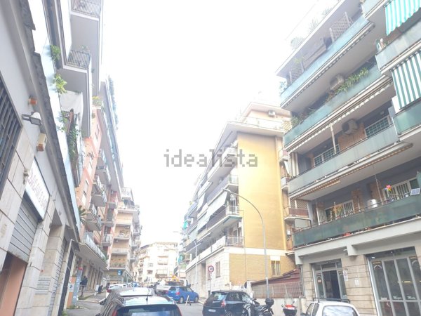 locale commerciale in vendita a Roma in zona Gianicolense