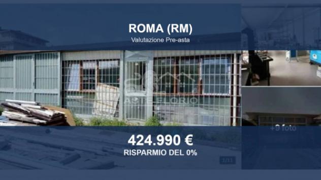 locale commerciale in vendita a Roma in zona Torrino