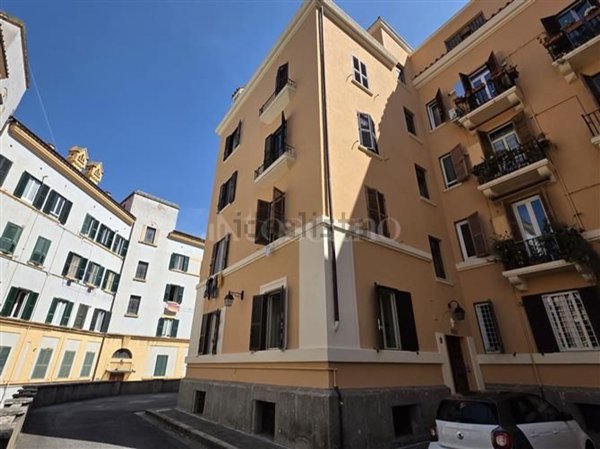 appartamento in vendita a Roma in zona Ostiense