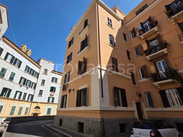 appartamento in vendita a Roma in zona Ostiense