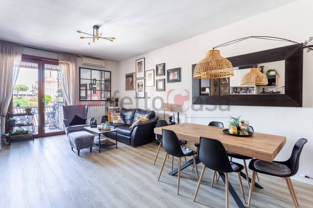 appartamento in vendita a Roma in zona Torre Maura