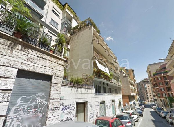 casa indipendente in vendita a Roma in zona Tuscolano