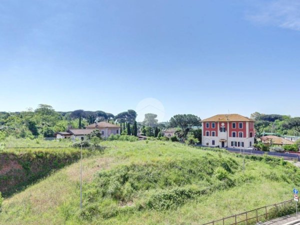 appartamento in vendita a Roma in zona Tuscolano