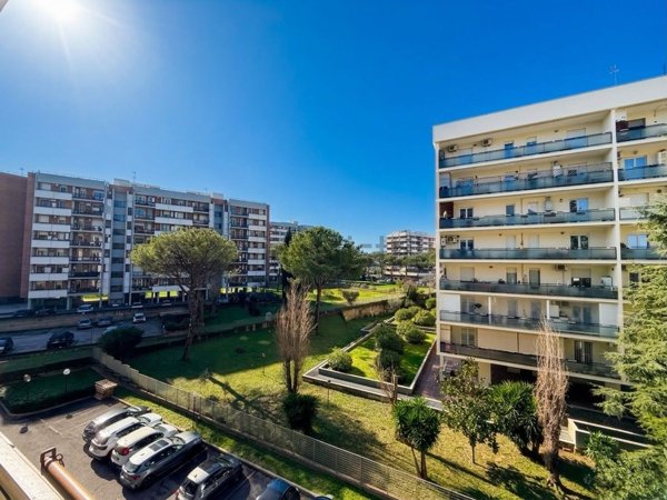 appartamento in vendita a Roma in zona Torrino