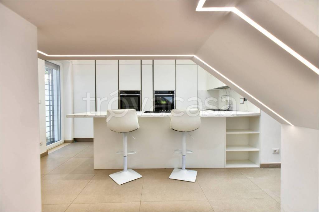 casa indipendente in vendita a Roma in zona Casalotti