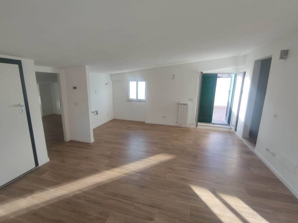 appartamento in vendita a Roma in zona Castel di Leva