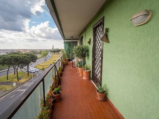 appartamento in vendita a Roma in zona Finocchio