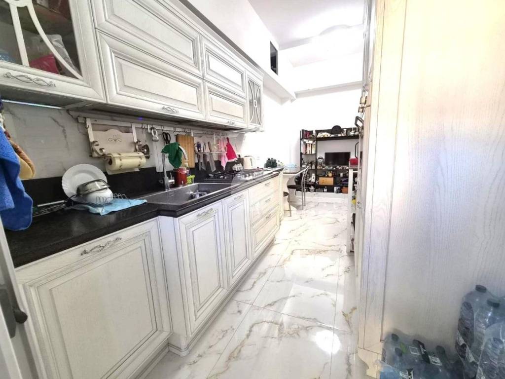 casa indipendente in vendita a Roma in zona Tuscolano