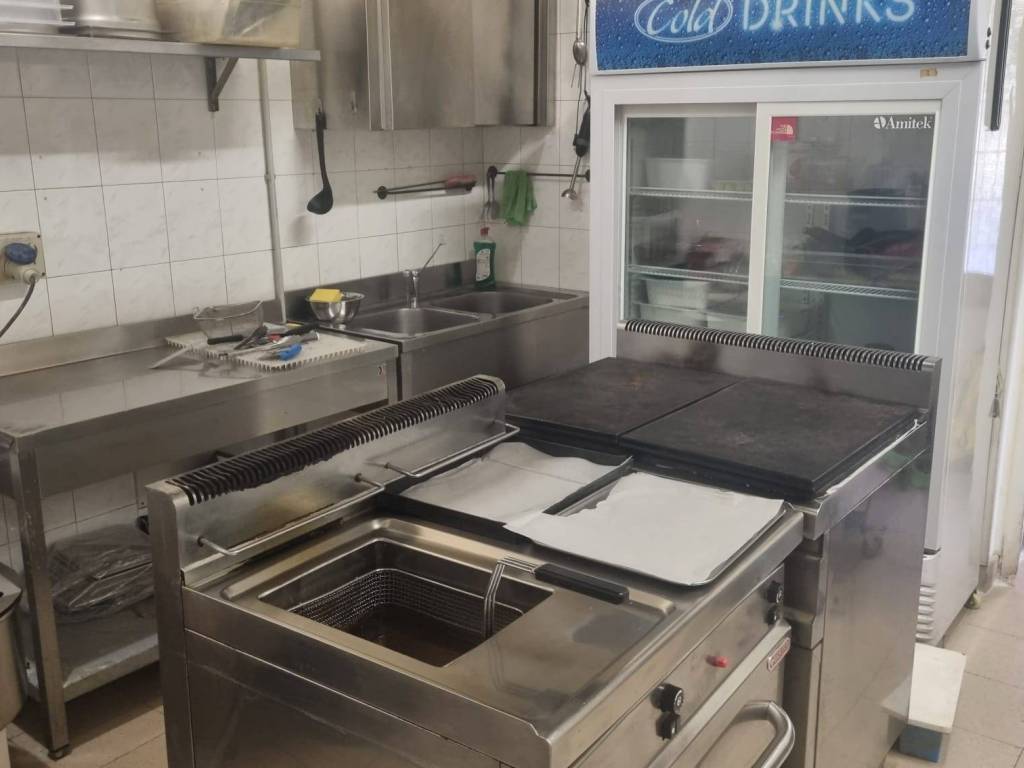 negozio in vendita a Roma in zona Gianicolense