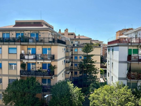 appartamento in vendita a Roma in zona Prenestino-Labicano