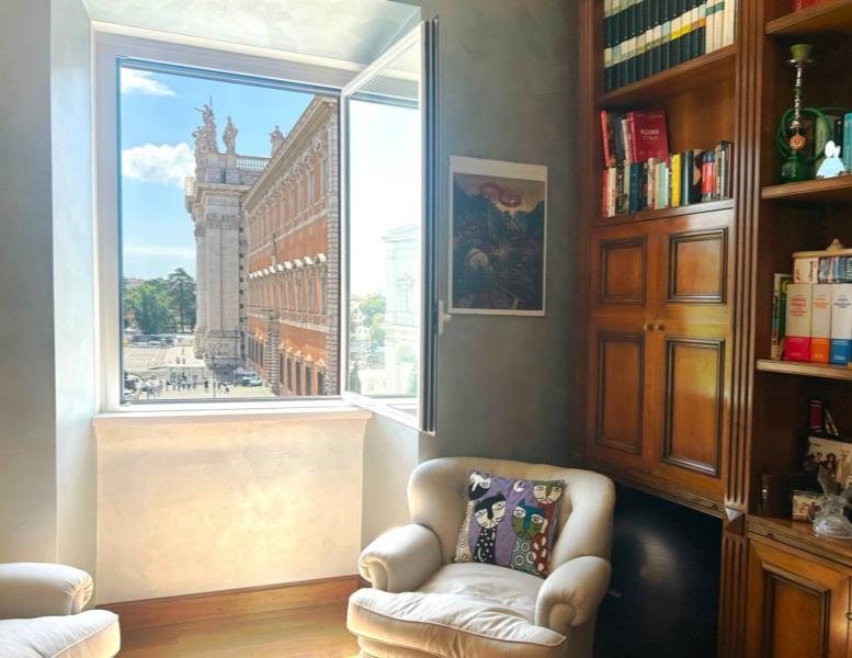 appartamento in vendita a Roma in zona Centro Storico