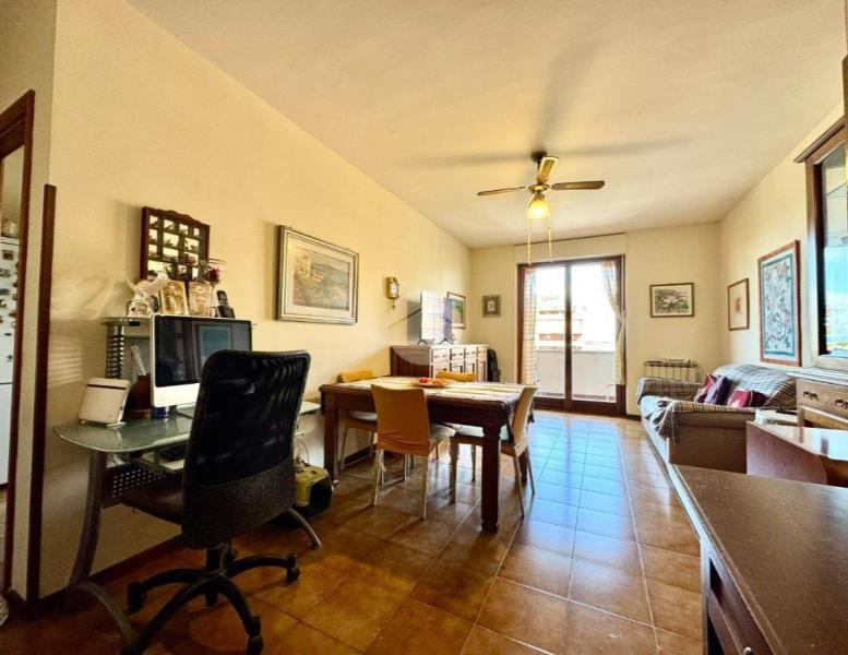 appartamento in vendita a Roma in zona Appio Claudio