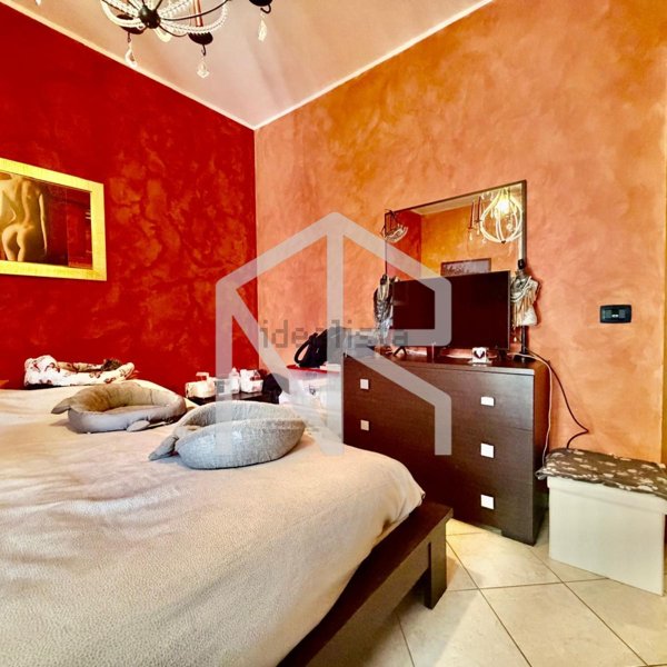 casa indipendente in vendita a Roma in zona Lunghezza