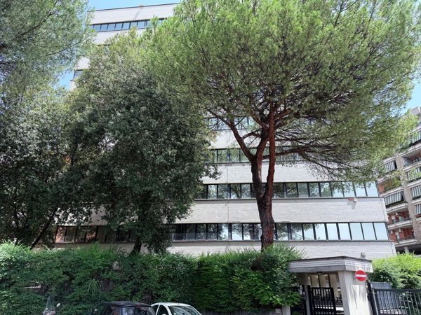 appartamento in vendita a Roma in zona Cinecittà